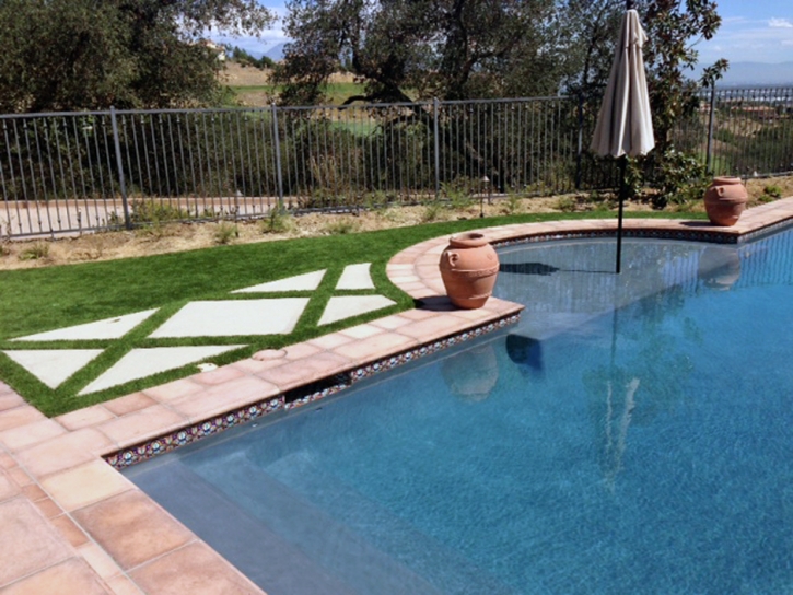 Best Artificial Grass Christopher Creek, Arizona Landscaping, Natural Swimming Pools