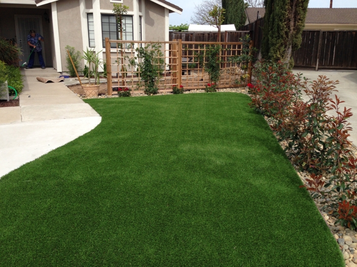 Grass Installation Saint Johns, Arizona Backyard Deck Ideas, Small Front Yard Landscaping