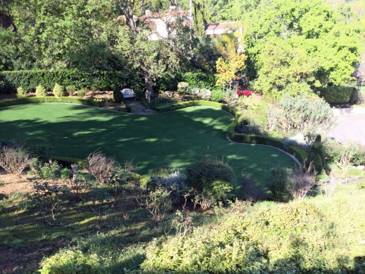 Green Lawn Verde Village, Arizona Landscape Rock, Backyard