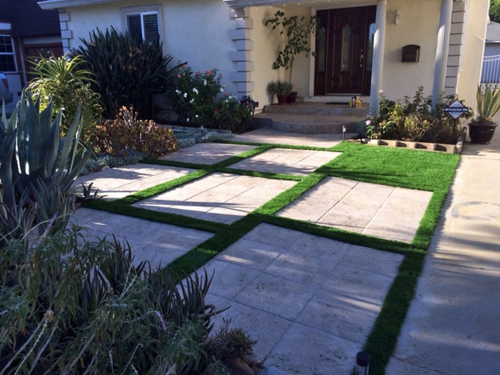 Synthetic Lawn Christopher Creek, Arizona Backyard Deck Ideas, Pavers